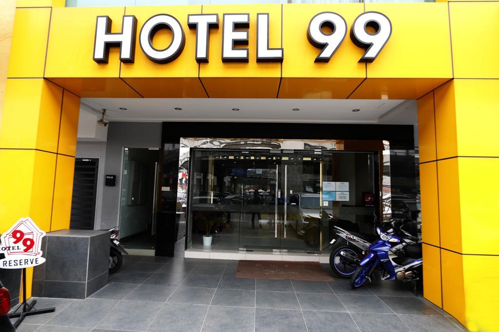 Hotel 99 Pusat Bandar Puchong Kültér fotó