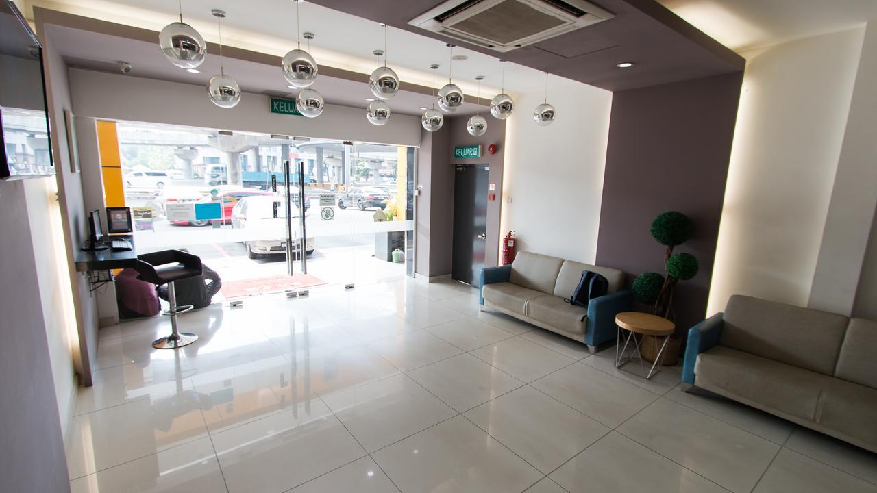 Hotel 99 Pusat Bandar Puchong Kültér fotó