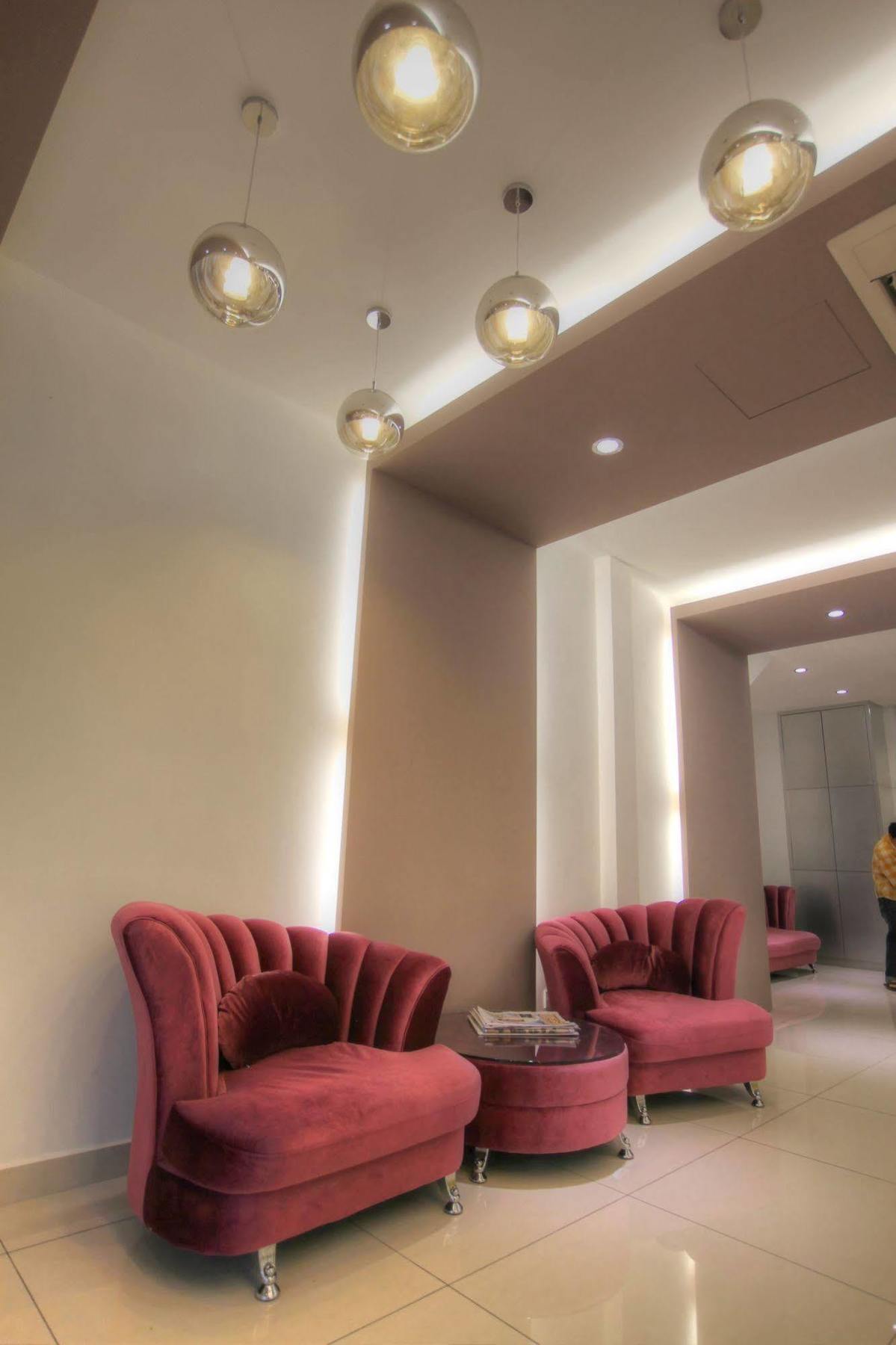 Hotel 99 Pusat Bandar Puchong Kültér fotó
